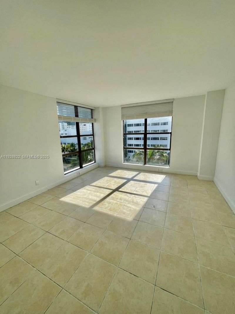 1800 Collins Ave, Unit 7C, Miami Beach, FL 33139 Photo
