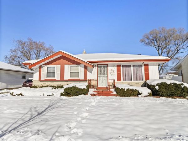 7018 W Brentwood AVENUE, Milwaukee, WI 53223