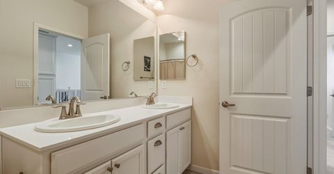 962 W End Street, Carson City, NV 89701 Photo