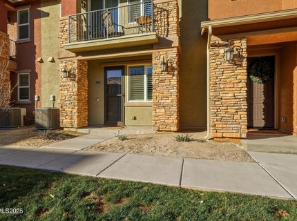 962 W End Street, Carson City, NV 89701 Photo