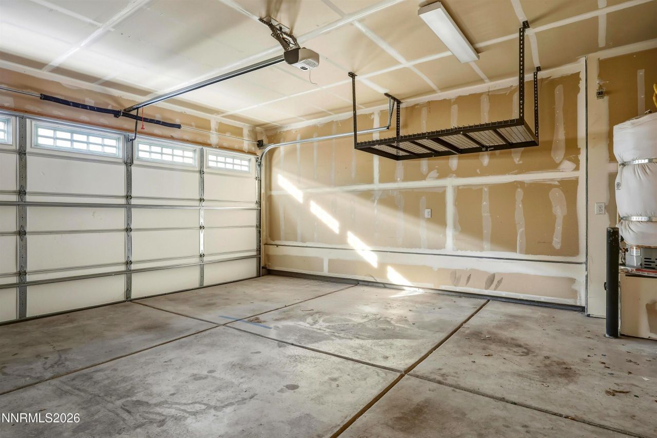 962 W End Street, Carson City, NV 89701 Photo