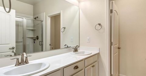 962 W End Street, Carson City, NV 89701 Photo