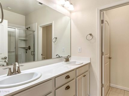 962 W End Street, Carson City, NV 89701 Photo