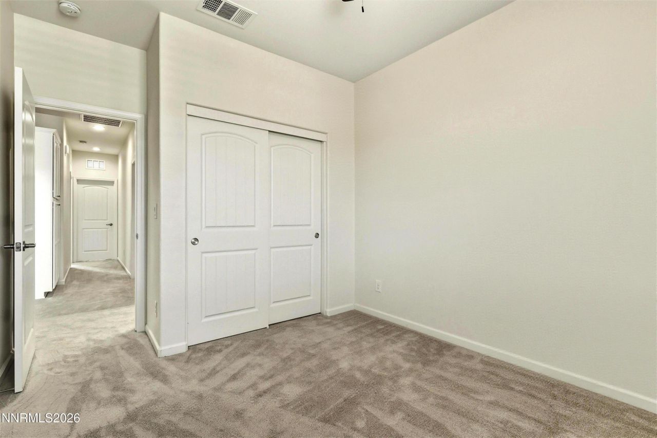 962 W End Street, Carson City, NV 89701 Photo