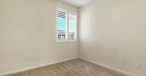 962 W End Street, Carson City, NV 89701 Photo