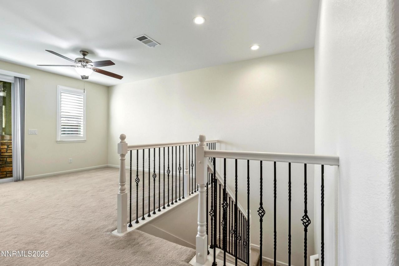 962 W End Street, Carson City, NV 89701 Photo