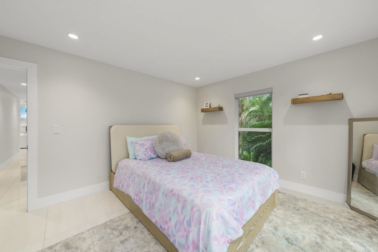 9455 Coventry Ct, Sanibel, FL 33957 Photo