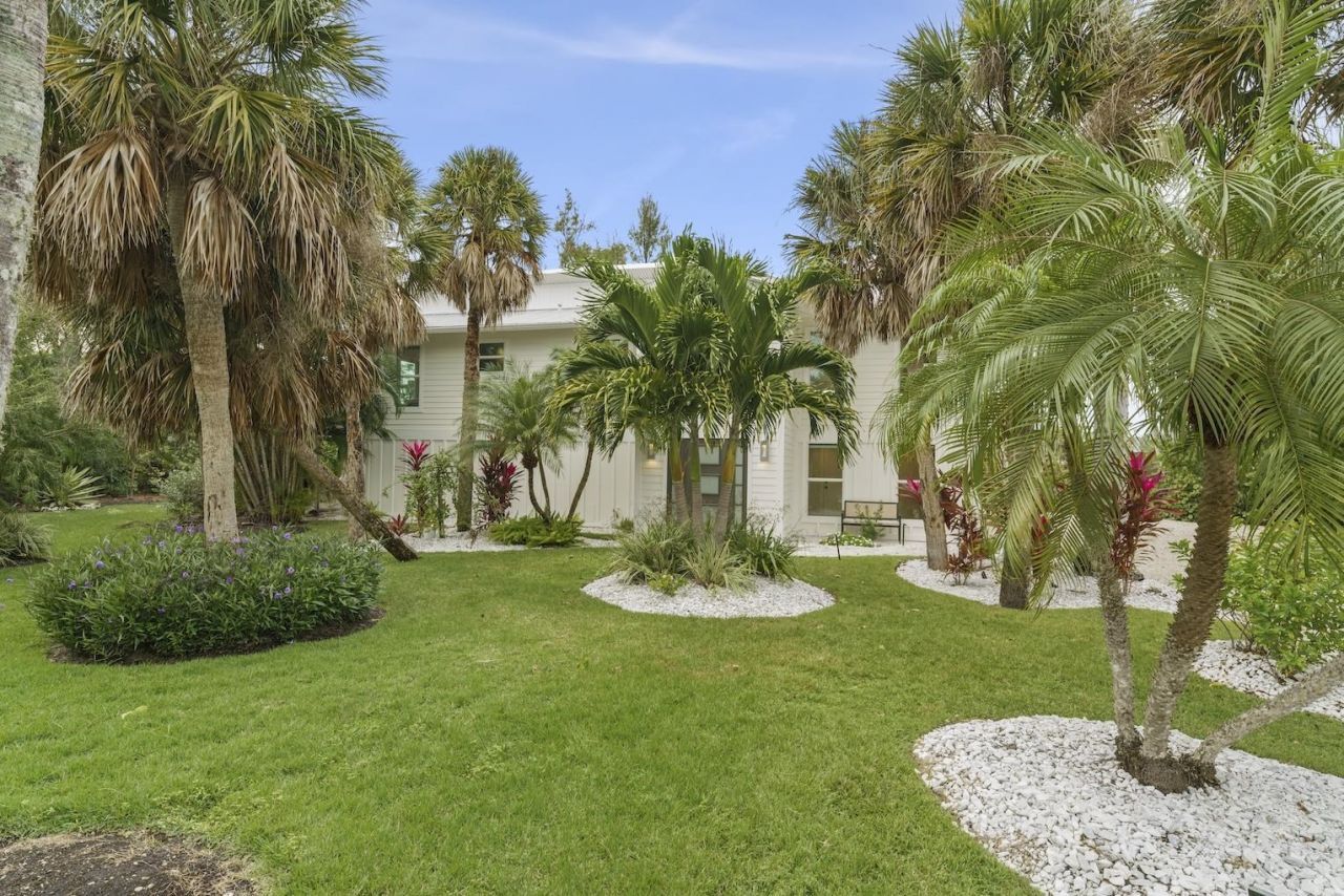 9455 Coventry Ct, Sanibel, FL 33957 Photo