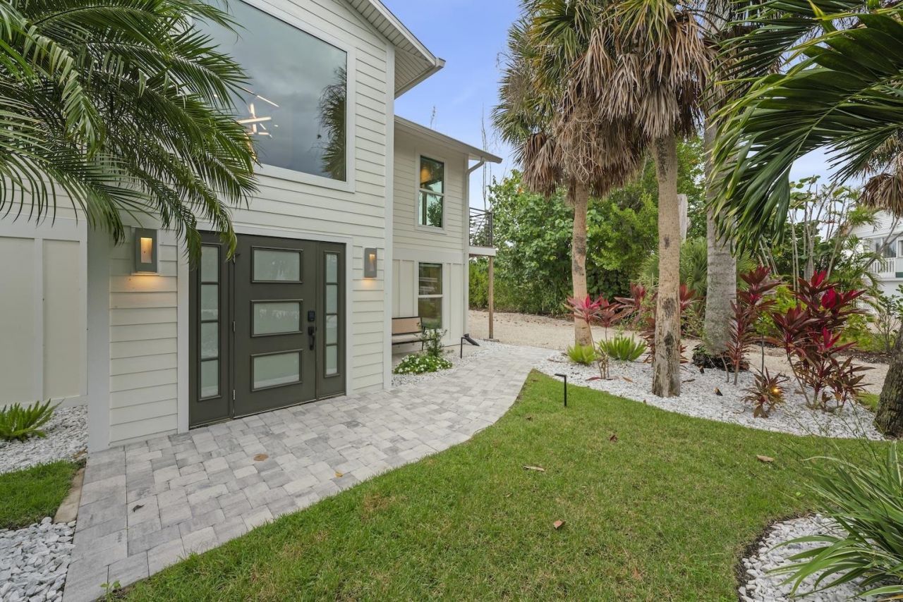 9455 Coventry Ct, Sanibel, FL 33957 Photo