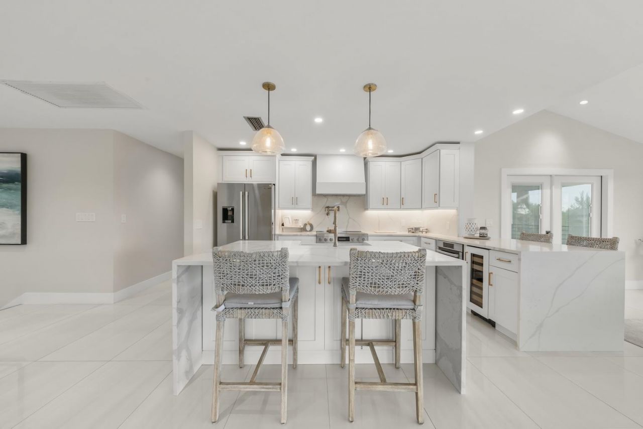 9455 Coventry Ct, Sanibel, FL 33957 Photo