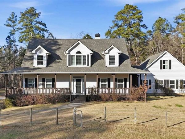 11 Appaloosa Court, Taylorsville, GA 30178