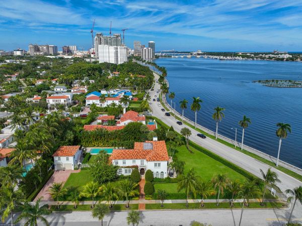 245 Valencia Road, West Palm Beach, FL 33401