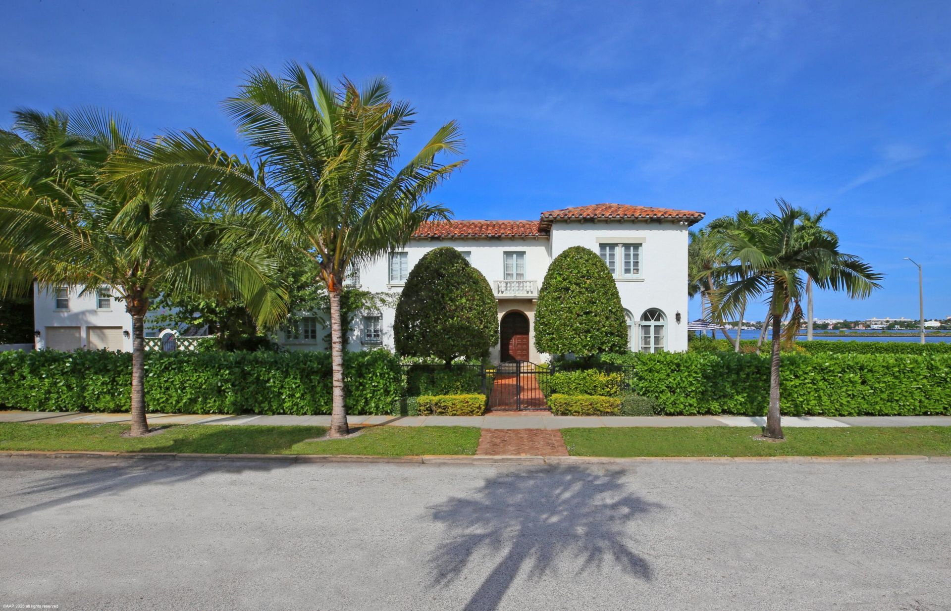 245 Valencia Road, West Palm Beach, FL 33401 Photo