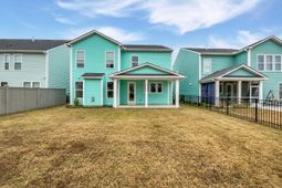 1016 Swamp Harrier Avenue photo 4