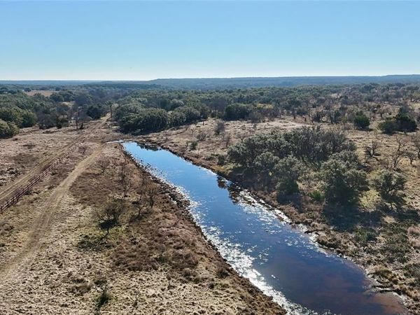 9455 County Road 189 , Bangs, TX 76823