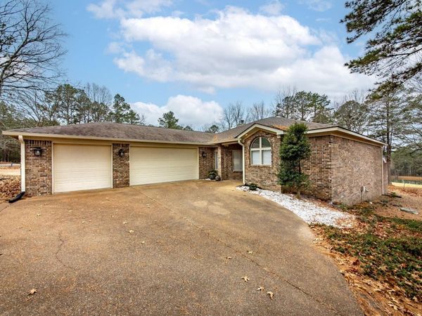 116 Fairway Drive, Fairfield Bay, AR 72088
