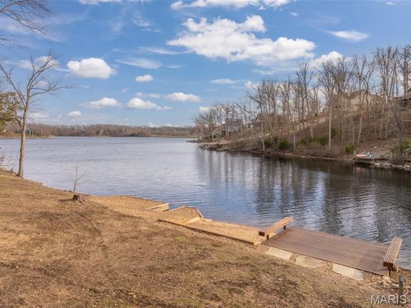 2336 Alpine Overlook Drive, Innsbrook, MO 63390