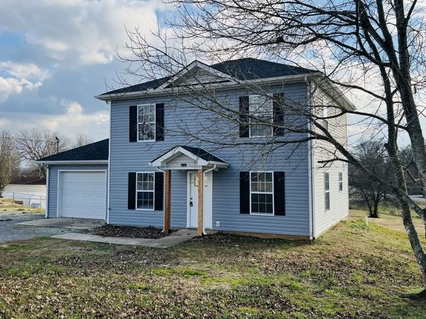 313 Cottonwood Dr, Shelbyville, TN 37160