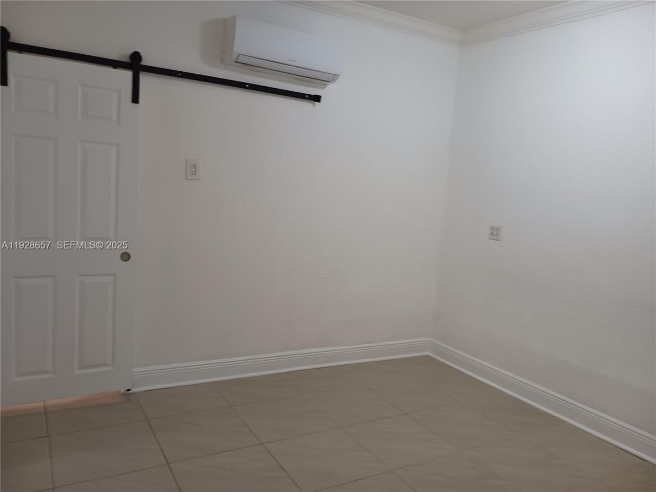 650 SW 44th Ct, Miami, FL 33134 Photo