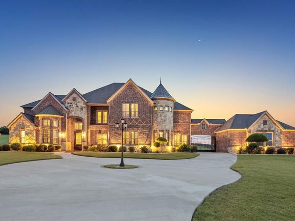 211 Tanner Creek Circle, Sunnyvale, TX 75182