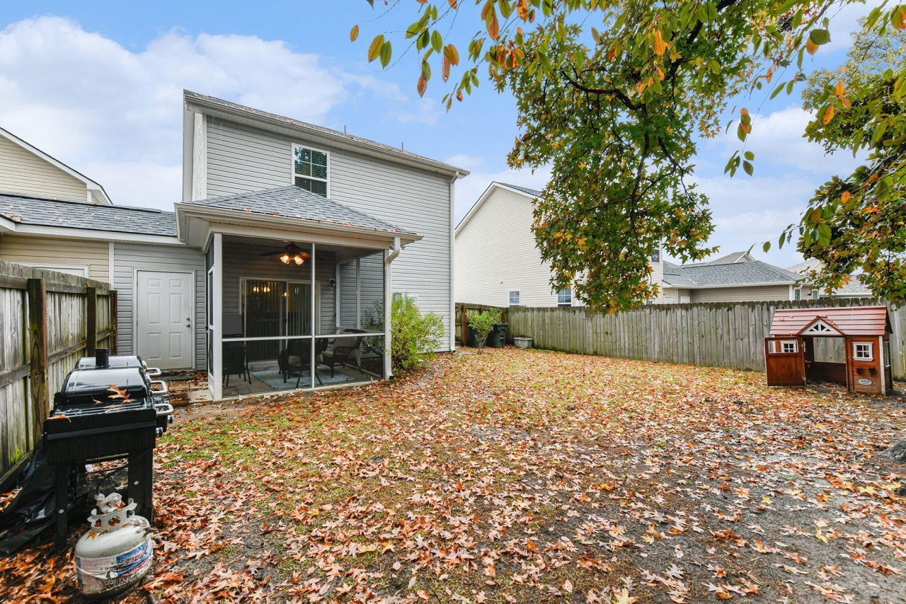 1204 N University Drive Photo 26