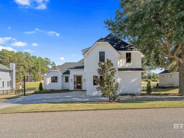 755 Colony Drive, Fairhope, AL 36532