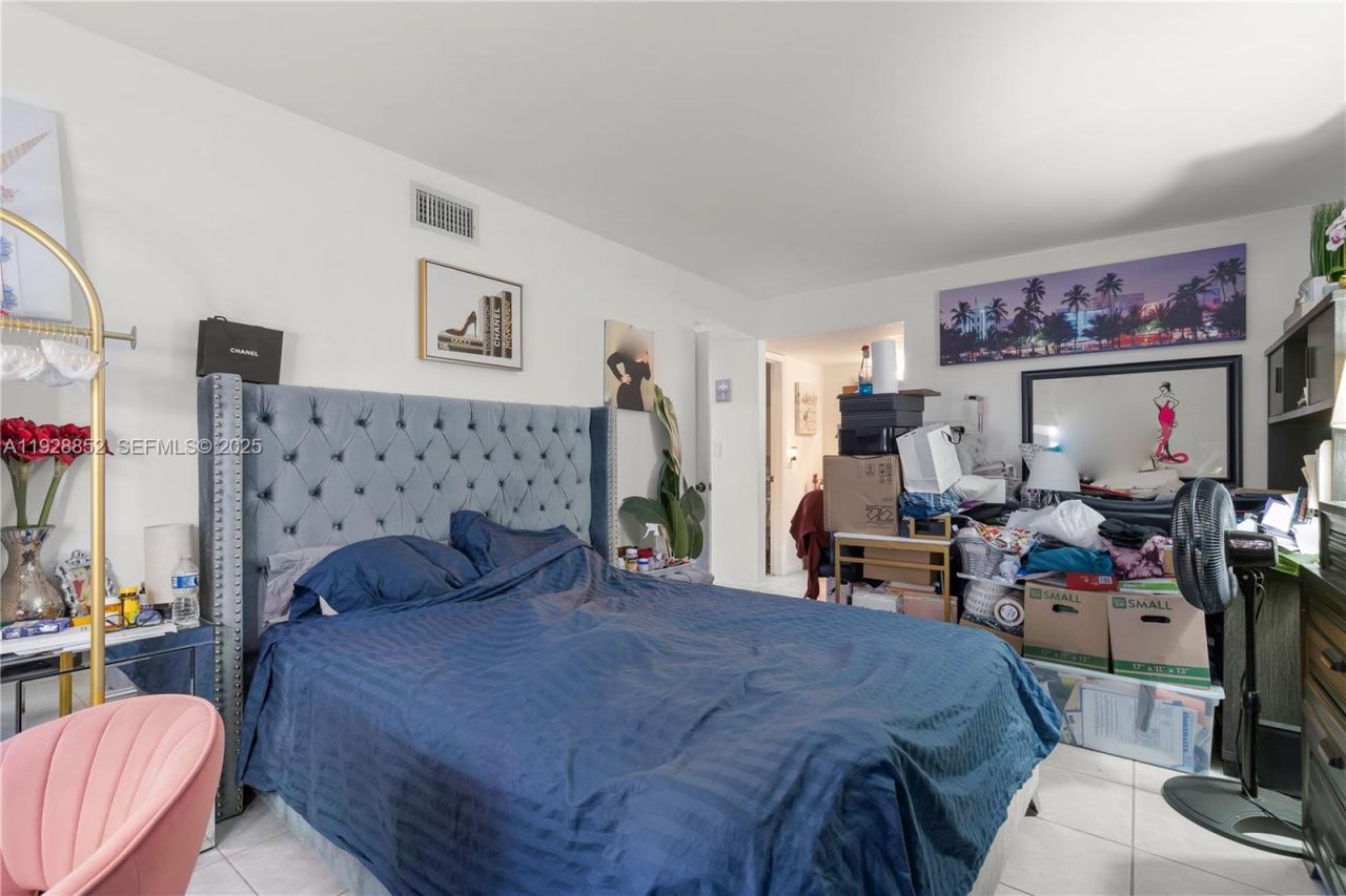 250 180th Dr, Unit 159, Sunny Isles Beach, FL 33160 Photo