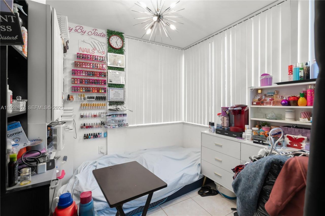 250 180th Dr, Unit 159, Sunny Isles Beach, FL 33160 Photo