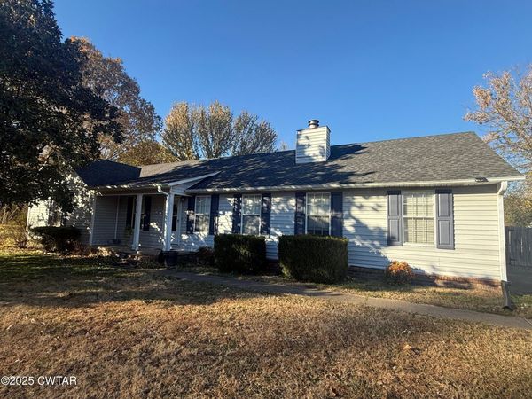 127 Parker Drive, Jackson, TN 38305