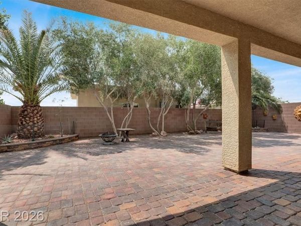 1405 Fantastic Court, North Las Vegas, NV 89081