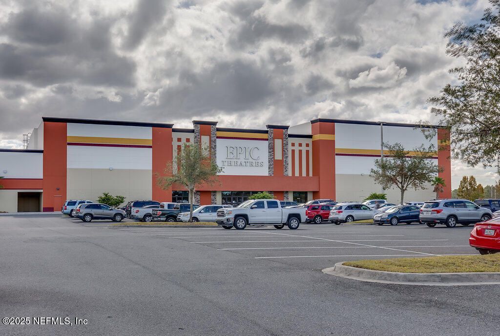 9407 Woodleigh Mill Drive, Jacksonville, FL 32244 Photo