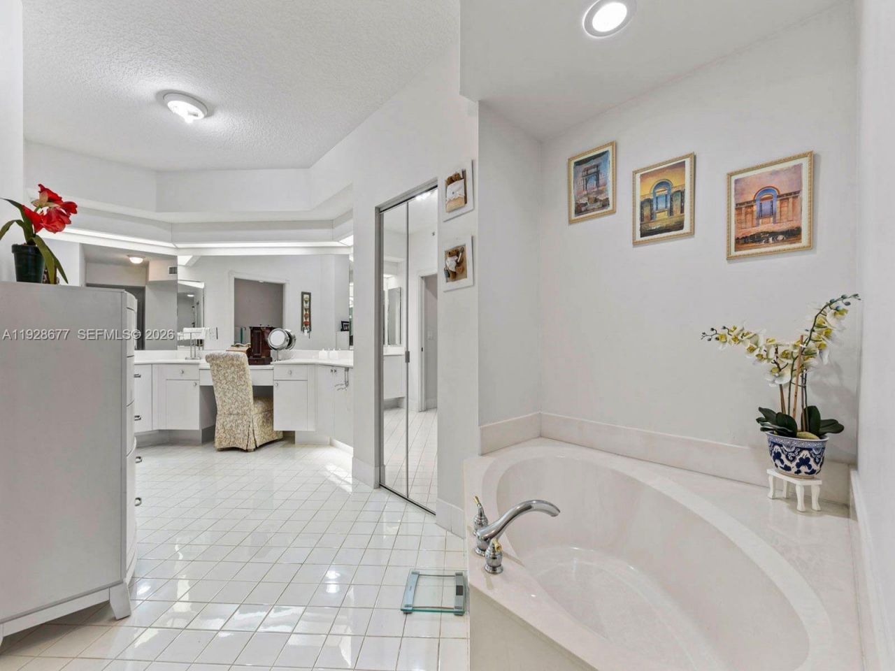 10750 NW 66th St, Unit 208, Doral, FL 33178 Photo