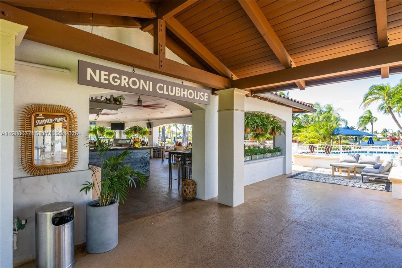 10750 NW 66th St, Unit 208, Doral, FL 33178 Photo