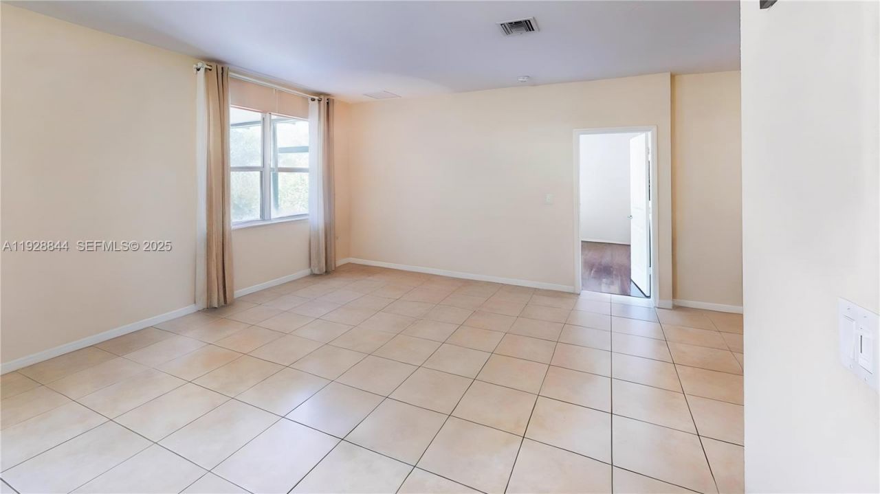 3090 SE 7th Ct, Homestead, FL 33033 Photo