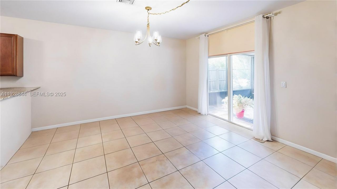 3090 SE 7th Ct, Homestead, FL 33033 Photo