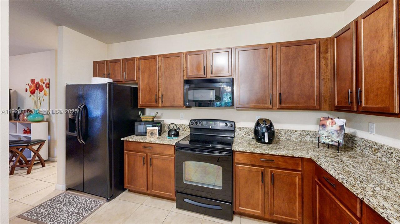 3090 SE 7th Ct, Homestead, FL 33033 Photo