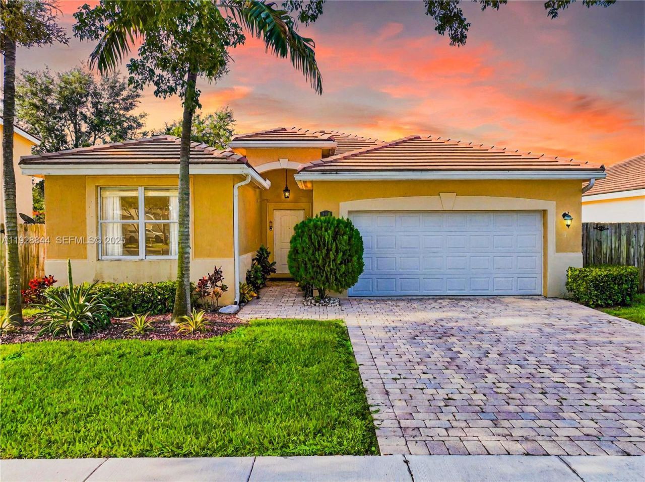 3090 SE 7th Ct, Homestead, FL 33033 Photo