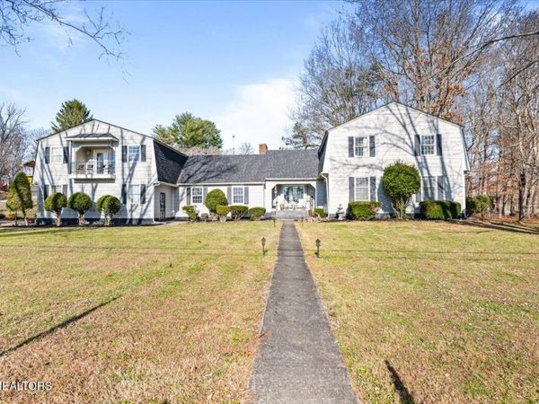 203 Golf Hill Lane, LaFollette, TN 37766