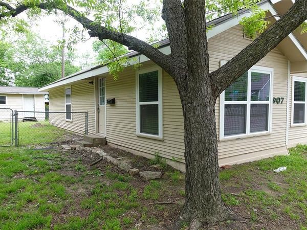 907 Hall Street, McKinney, TX 75069