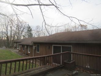64 Hillside View Road Mahopac, NY 10541