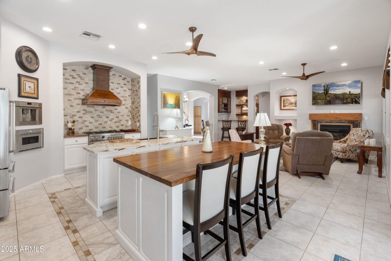 17932 W Browning Drive, Surprise, AZ 85374 Main Photo