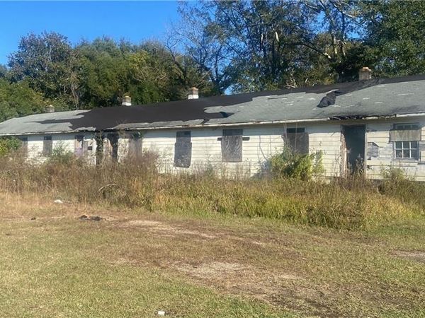 1106 Jackson Avenue, Mobile, AL 36610