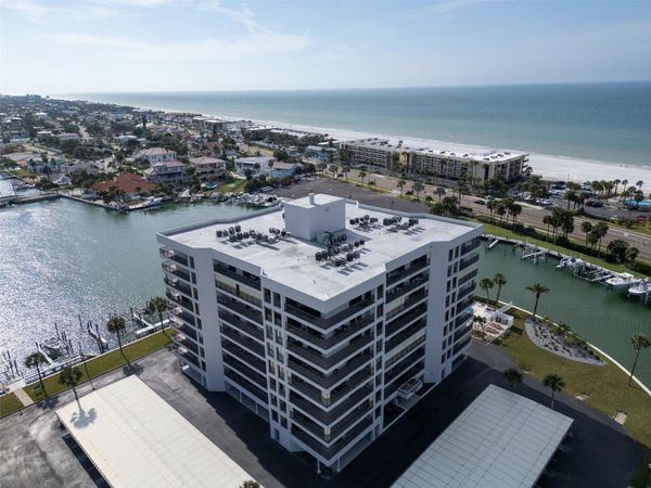 1651 SAND KEY ESTATES CT, Unit 74, CLEARWATER BEACH, FL 33767