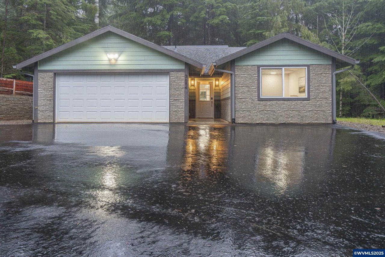 3684 Salmon River Hwy, Otis, OR 97368 Main Photo