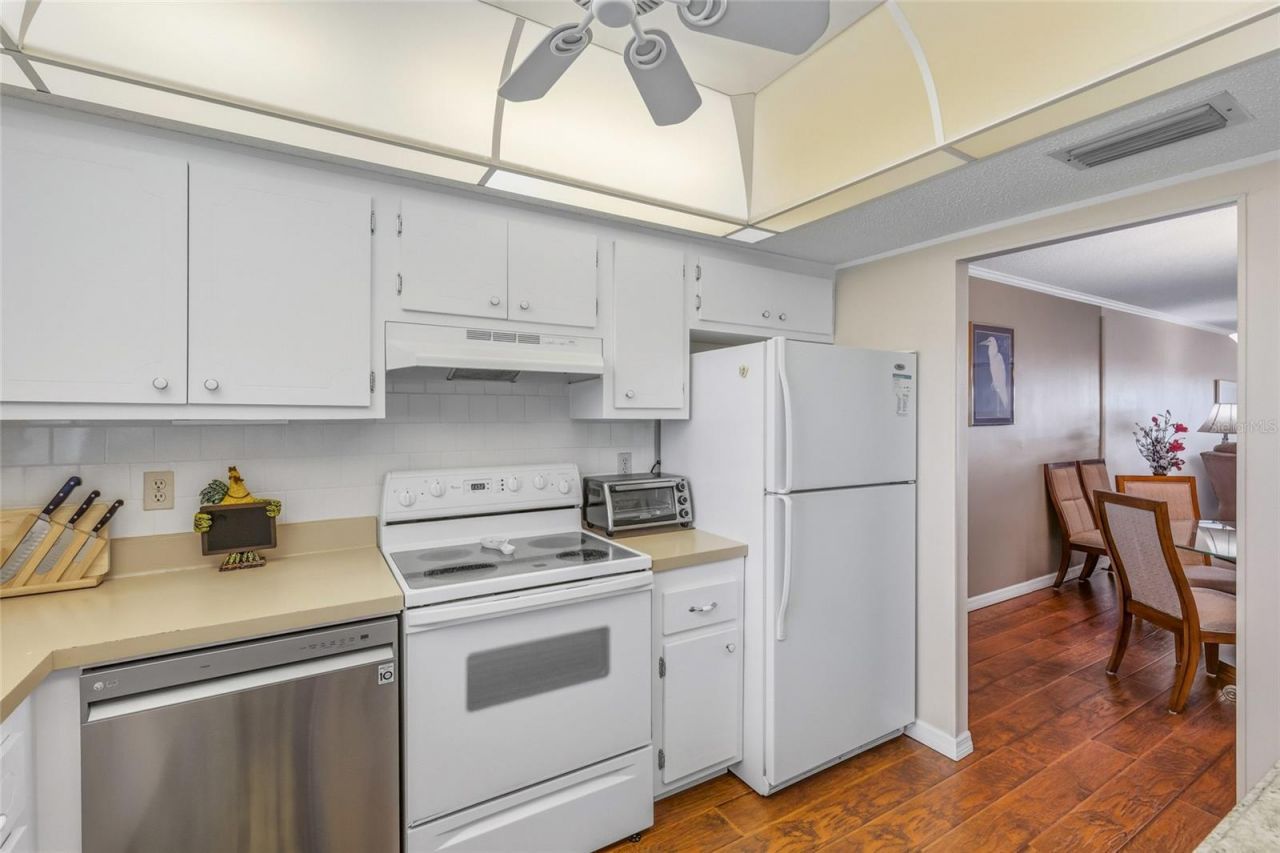 3839 Lake Bayshore Drive, Unit H516, Bradenton, FL 34205 Photo