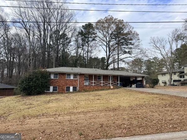 2743 Pine Hill Drive NW, Kennesaw, GA 30144