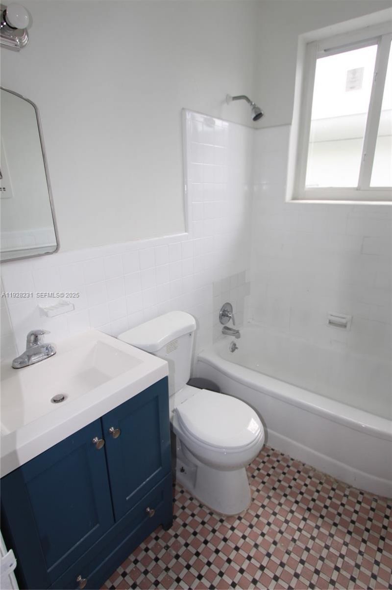 1115 Euclid Ave, Unit 11, Miami Beach, FL 33139 Photo