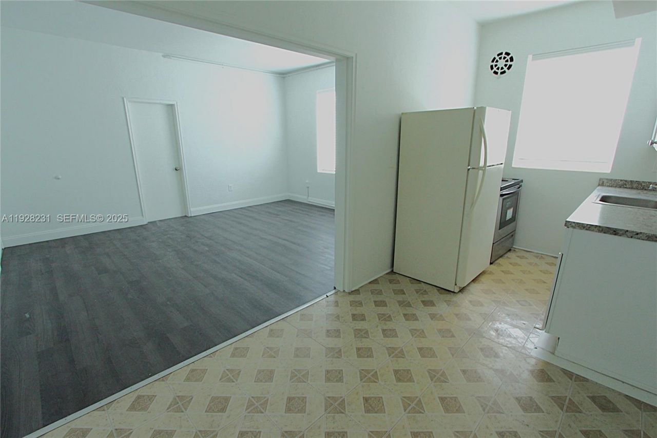 1115 Euclid Ave, Unit 11, Miami Beach, FL 33139 Photo