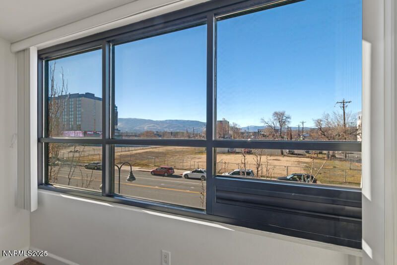 450 N Arlington Avenue, Unit 302, Reno, NV 89503 Photo