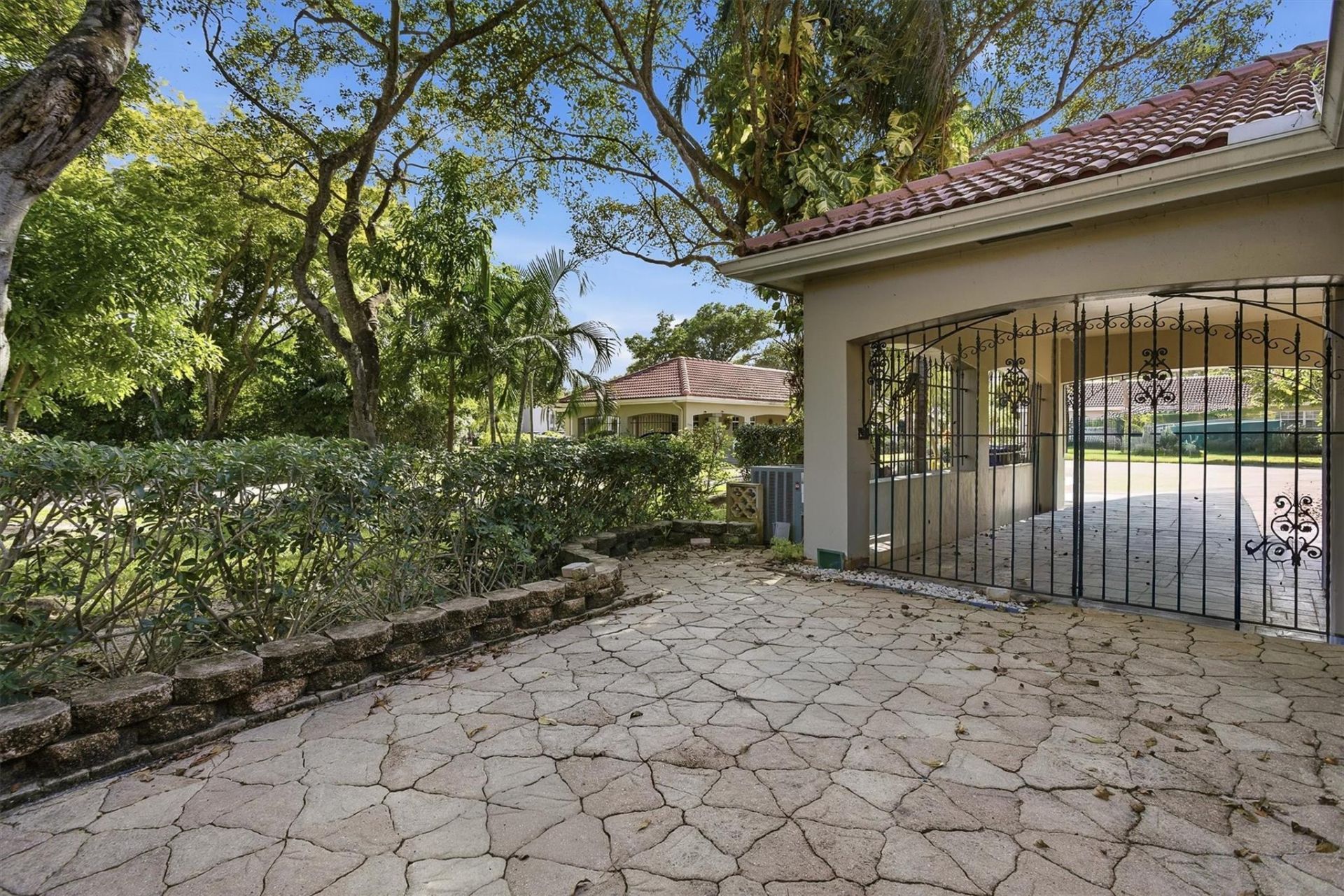 2903 N Palm Aire Drive, Pompano Beach, FL 33069 Photo